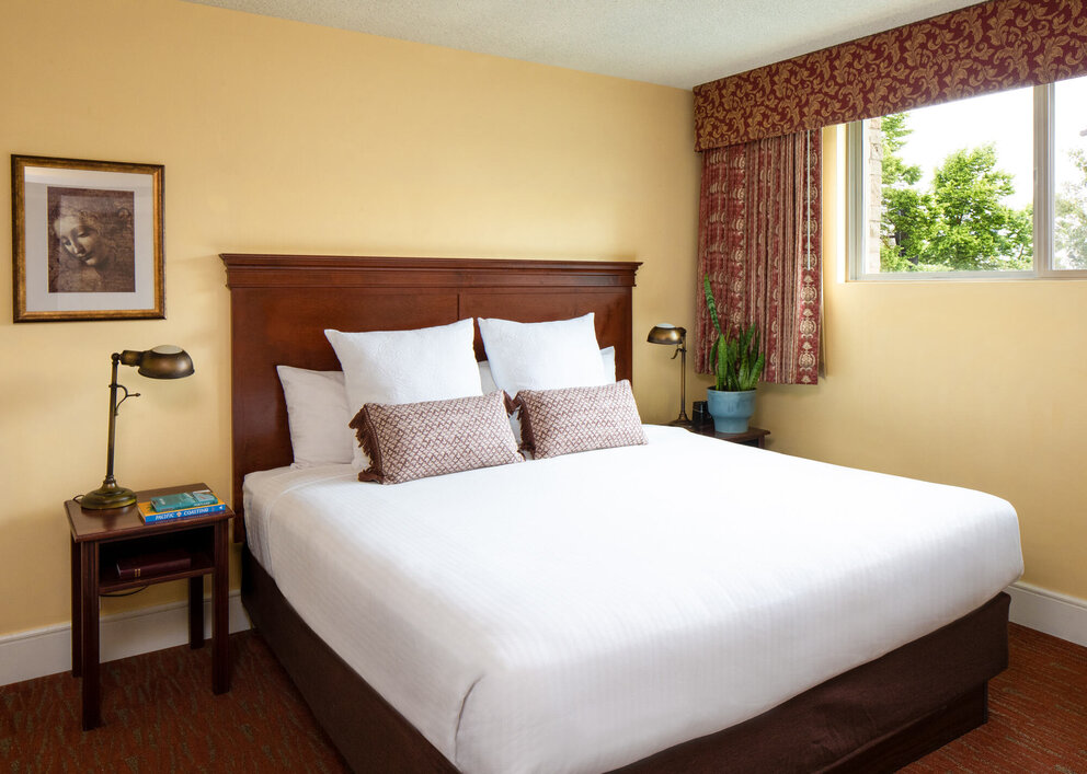 king bed hotel room in portland